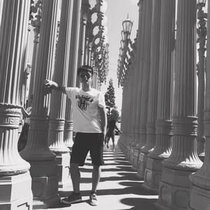 Meet your Posher, Jamie